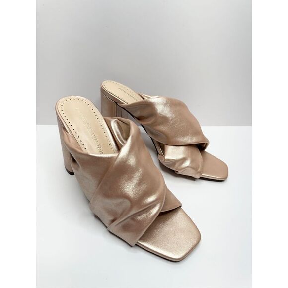 Adrienne Vittadini Genie Sandals Womens Size 6 Rose Gold Open Toe Block Heel - Picture 1 of 9